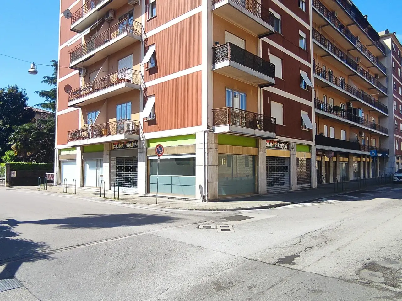 Locale commerciale in , Sacile, {3} - Foto 1