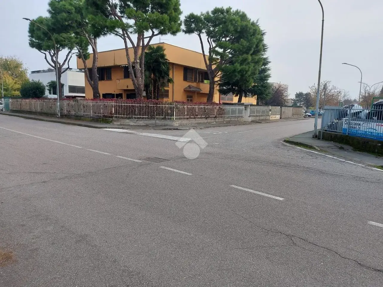 Capannone in Via delle Arnasche 3, Cerro Maggiore, {3} - Foto 2