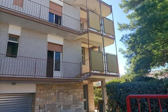 Villa in Via Primule 28, Taranto - Foto 1