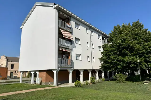 Vierzimmerwohnung in Viale Friuli 1, Ivrea - Foto 1