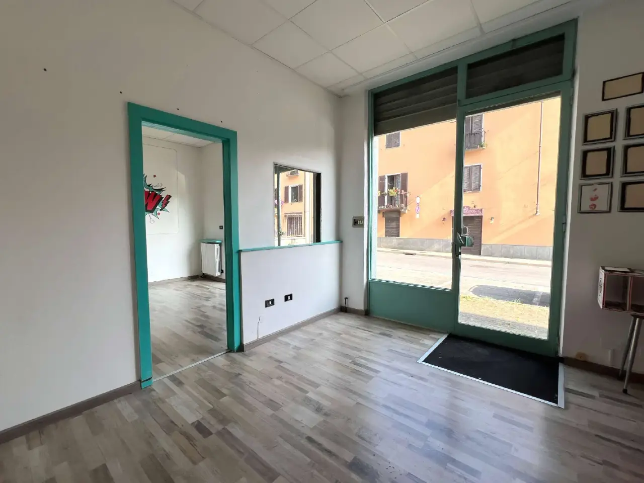 Negozio in Via Nazionale 167, Pinerolo, {3} - Foto 2