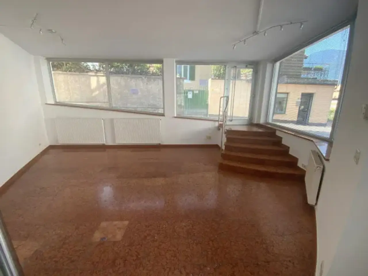 Negozio in Piazza Fontana, Merano, {3} - Foto 1