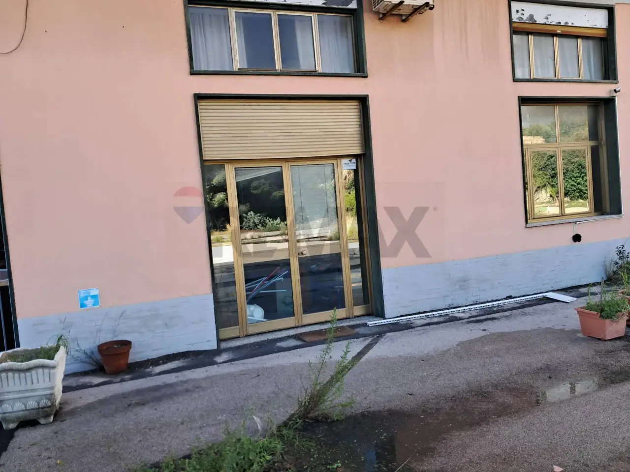 Capannone in Via Poggio del Lupo 37, Misterbianco, {3} - Foto 1