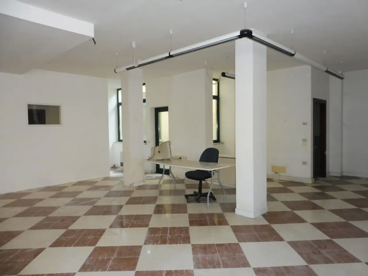 Ufficio in Via G. Zanella 3/a, Thiene, {3} - Foto 2