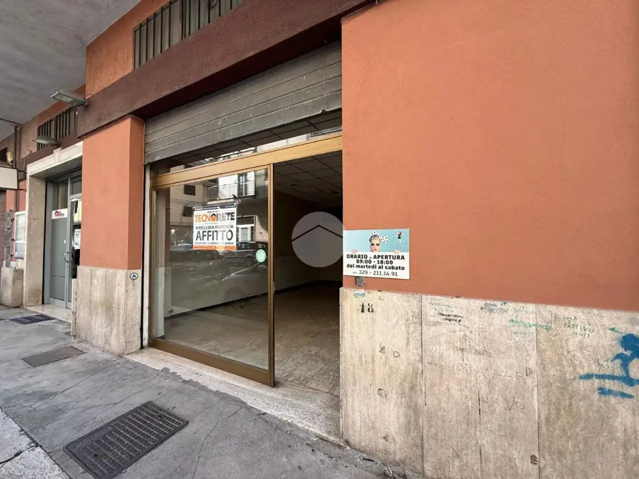 Negozio in Via Abate Aligerno 16, Cassino, {3} - Foto 2