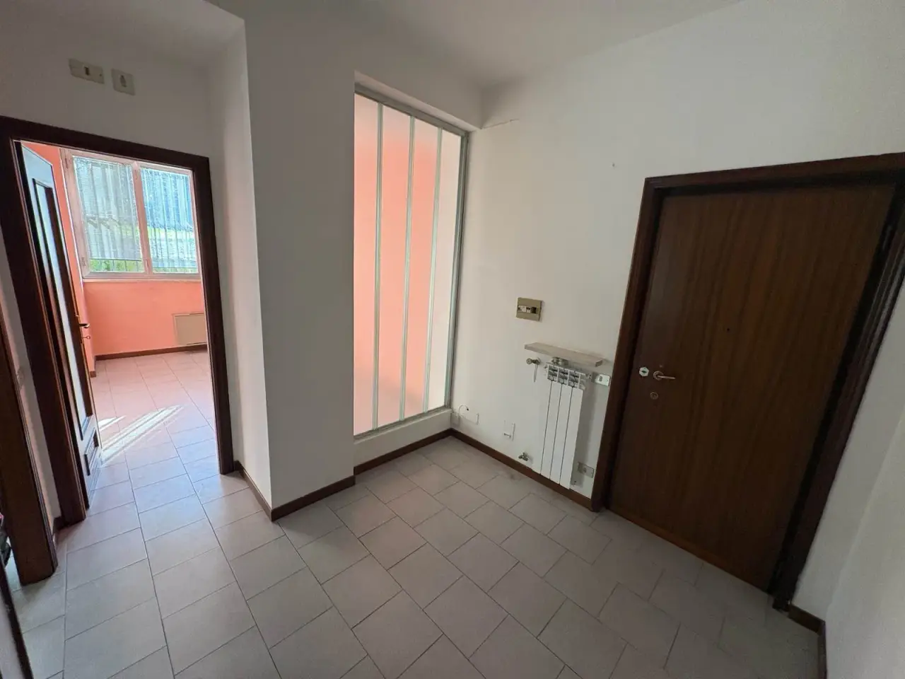 Ufficio in , Piacenza, {3} - Foto 1