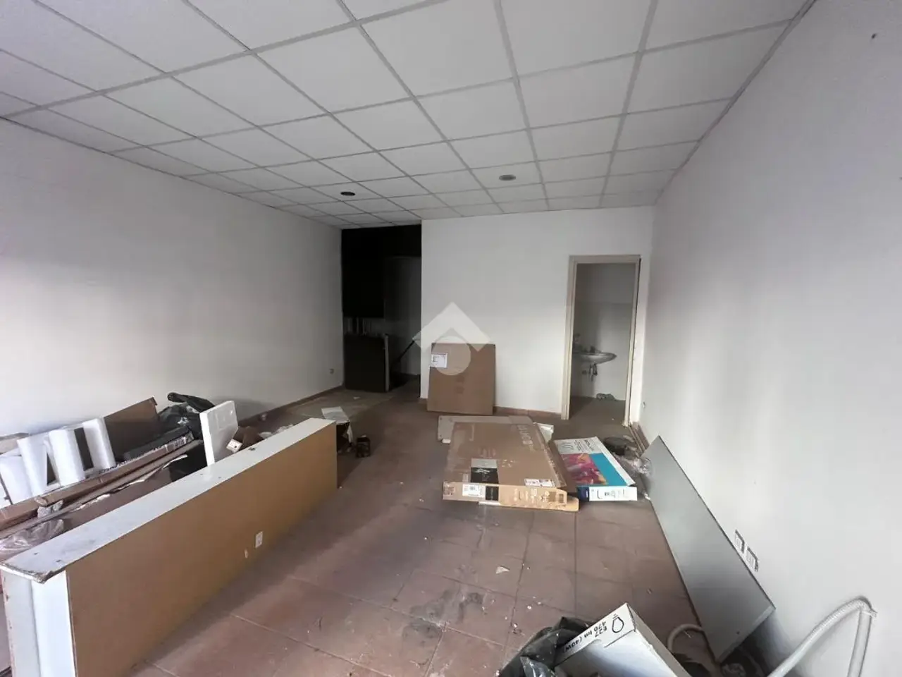 Negozio in Via Fratelli Rosselli 56, Napoli, {3} - Foto 1
