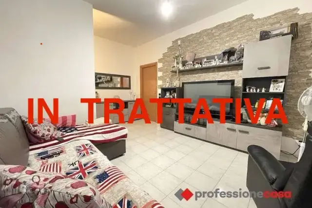 2-room flat in Via Don Minzoni 4, Cesano Boscone - Photo 1