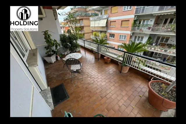 Apartament in Via Ugo De Carolis, Roma - Photo 1