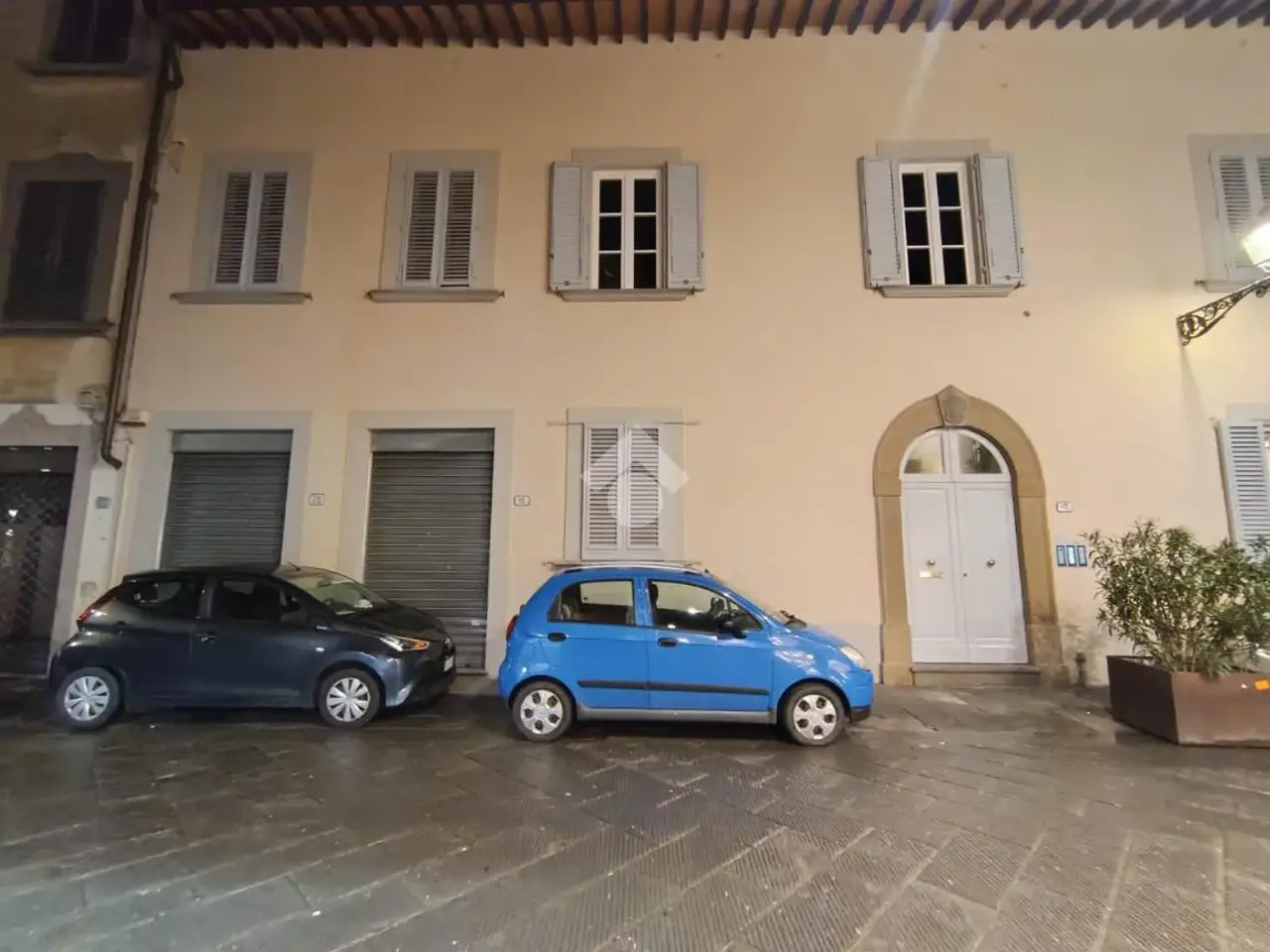 Negozio in Via Santa Trinita 81, Prato, {3} - Foto 1