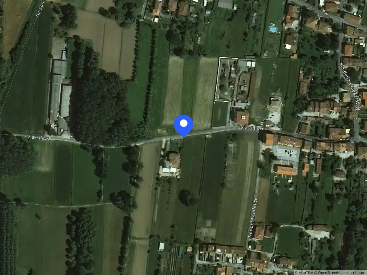 Magazzino in Via dei Silleri S.N.C., Oggi Via di Casali O Sillori, Frazione S. Angelo in Campo, Lucca, {3} - Foto 1