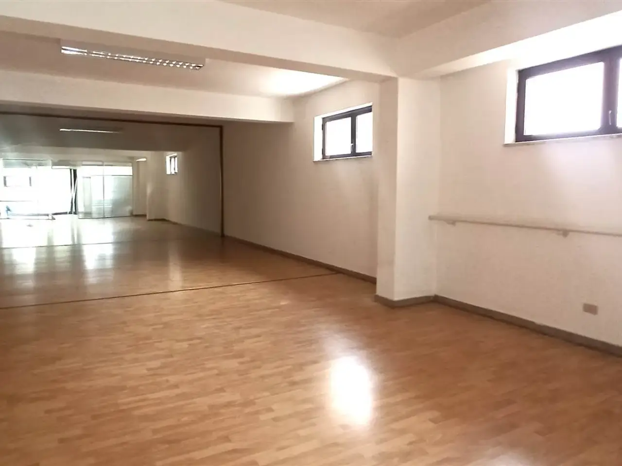 Magazzino in Viale Europa, Reggio Calabria, {3} - Foto 2