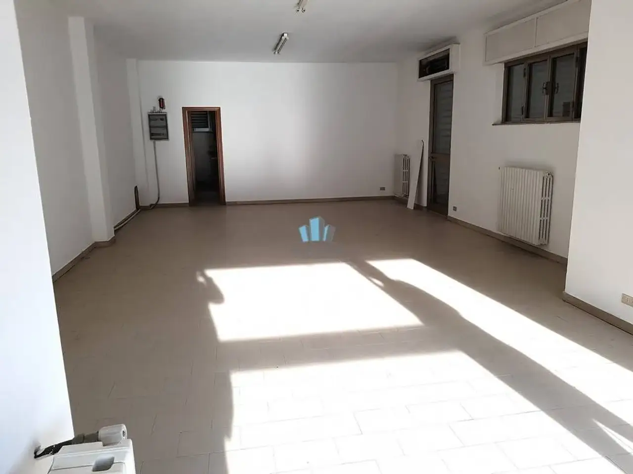Laboratorio in , Porto Sant'Elpidio, {3} - Foto 1
