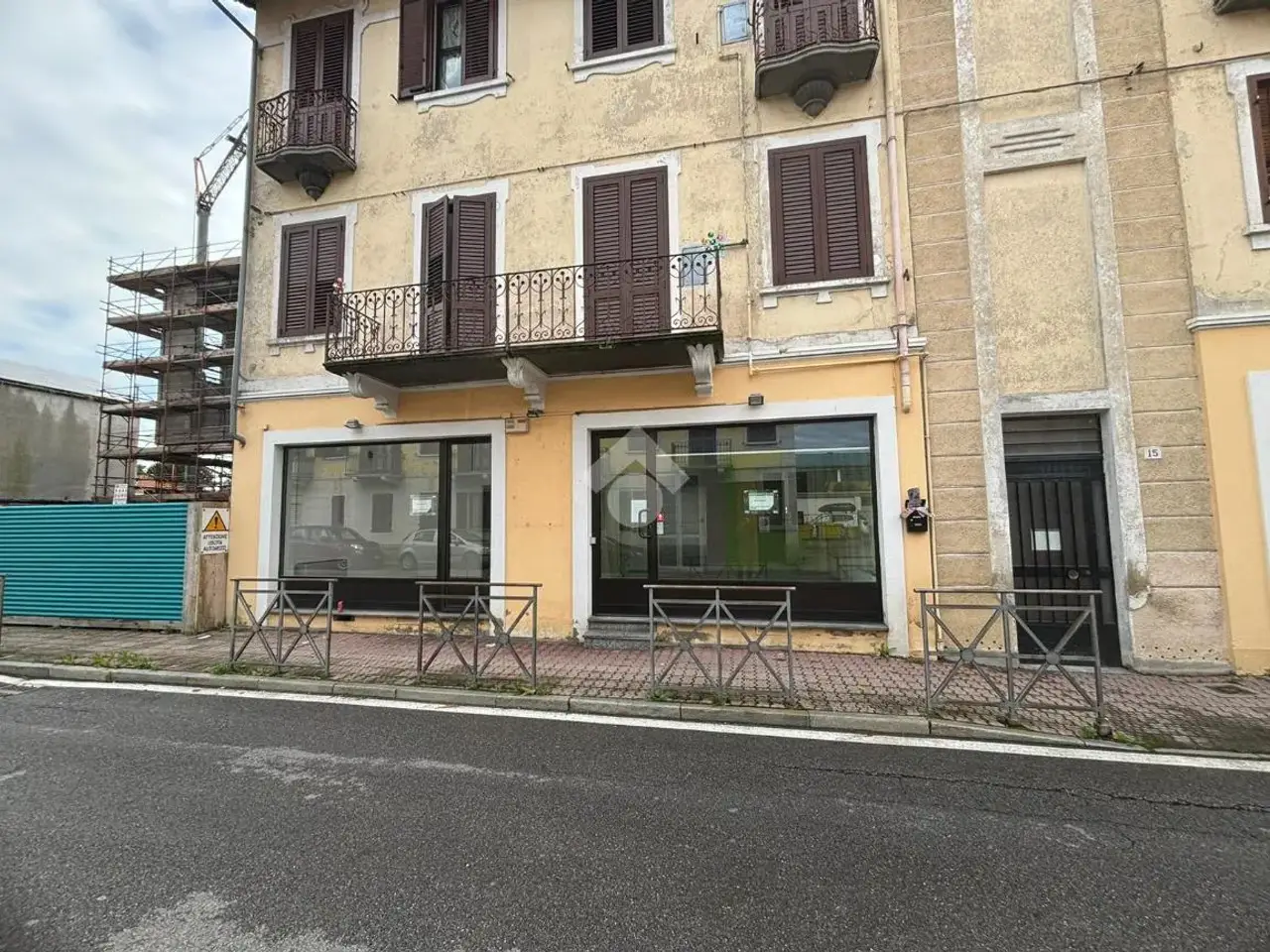 Negozio in Via Robassomero 15, Ciriè, {3} - Foto 1