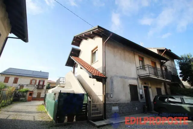 3-room flat in Via MI, Cogliate - Photo 1