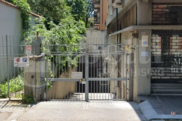 insertion image