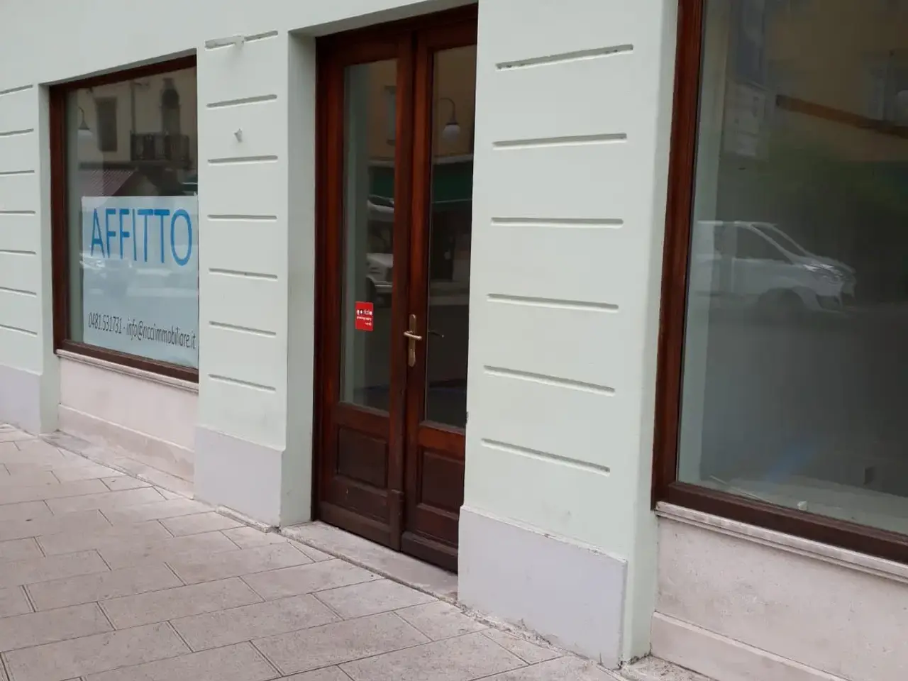 Negozio in Piazza Cavour 7, Gorizia, {3} - Foto 1