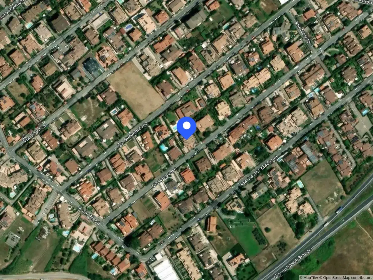 Garage in Via Vicovaro, 16, 00012 Marco Simone Rm, Italia 16, Guidonia Montecelio, {3} - Foto 2
