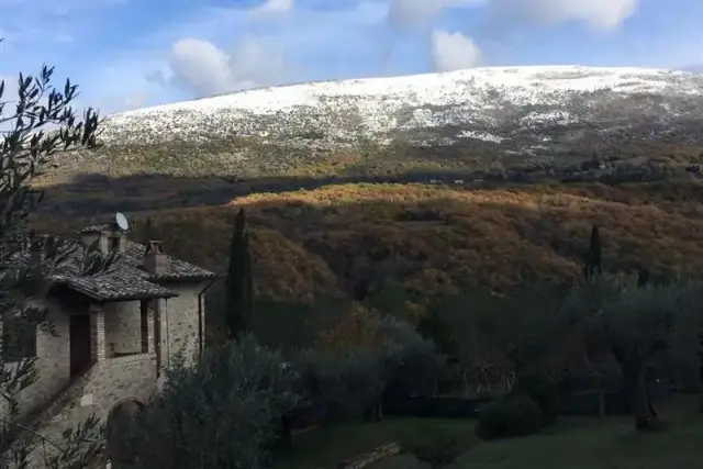 Rustico in Strada Colle Umberto I-Ponte Nese, Perugia - Foto 1