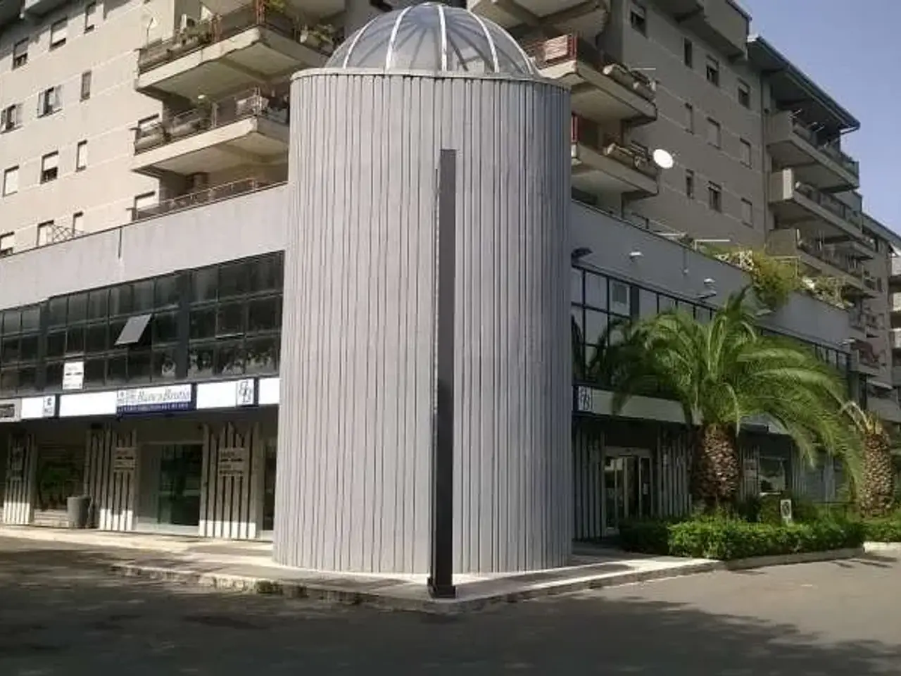 Negozio in , Rende, {3} - Foto 1