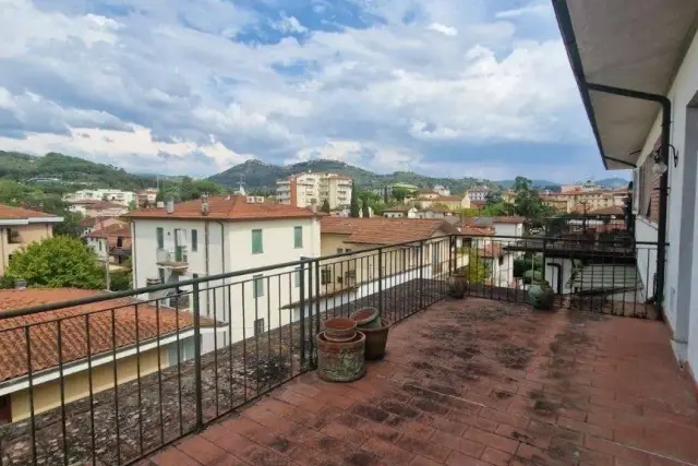 Apartament in Viale Carlo Rosselli, Montecatini-Terme - Photo 1