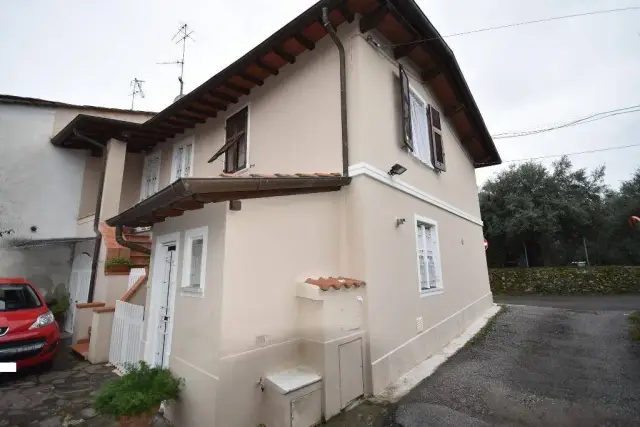 Einfamilienhaus in Via Tre Usci, Seravezza - Foto 1