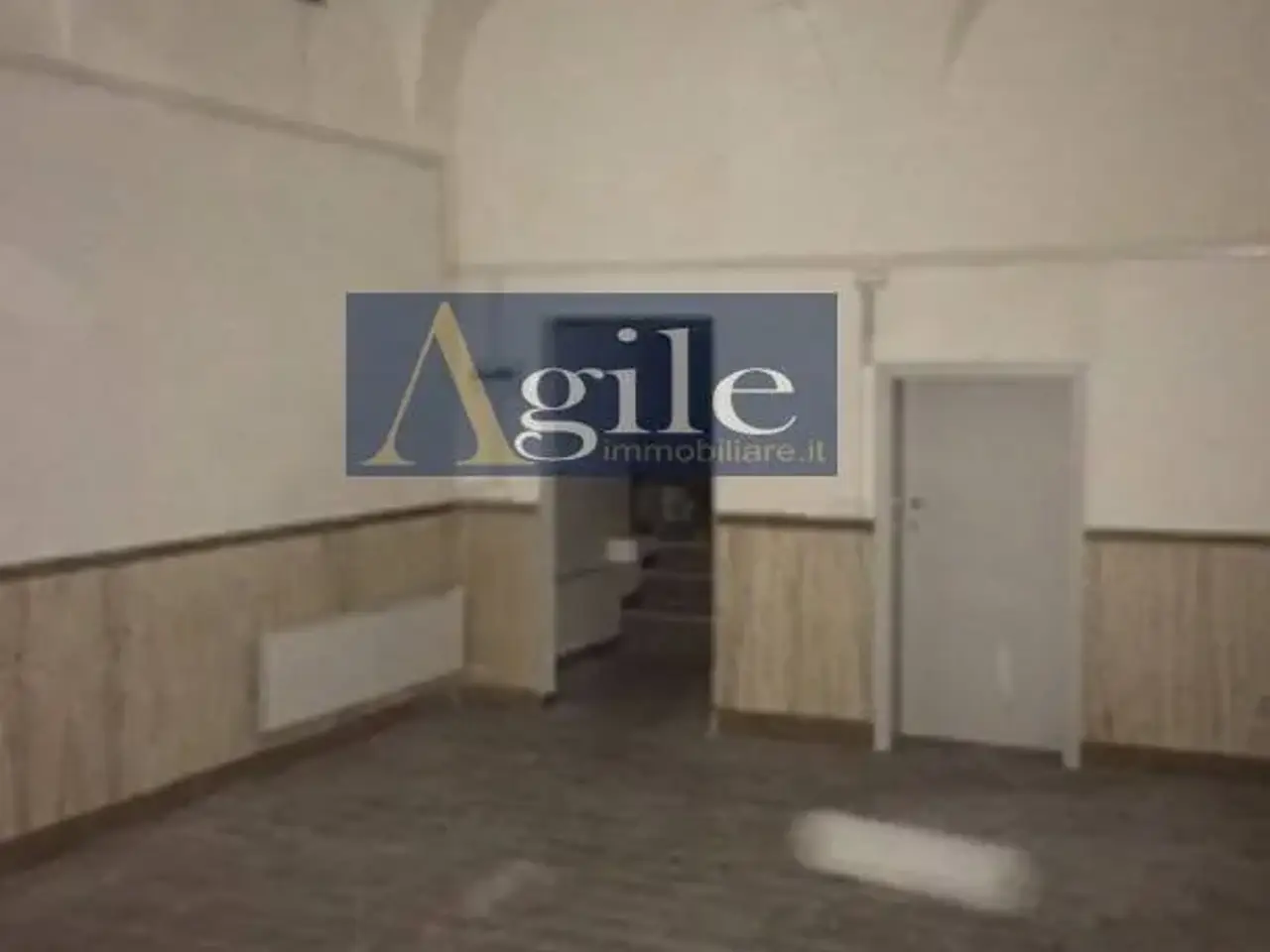 Esercizio commerciale in Via Tito Afranio 15, Ascoli Piceno, {3} - Foto 1