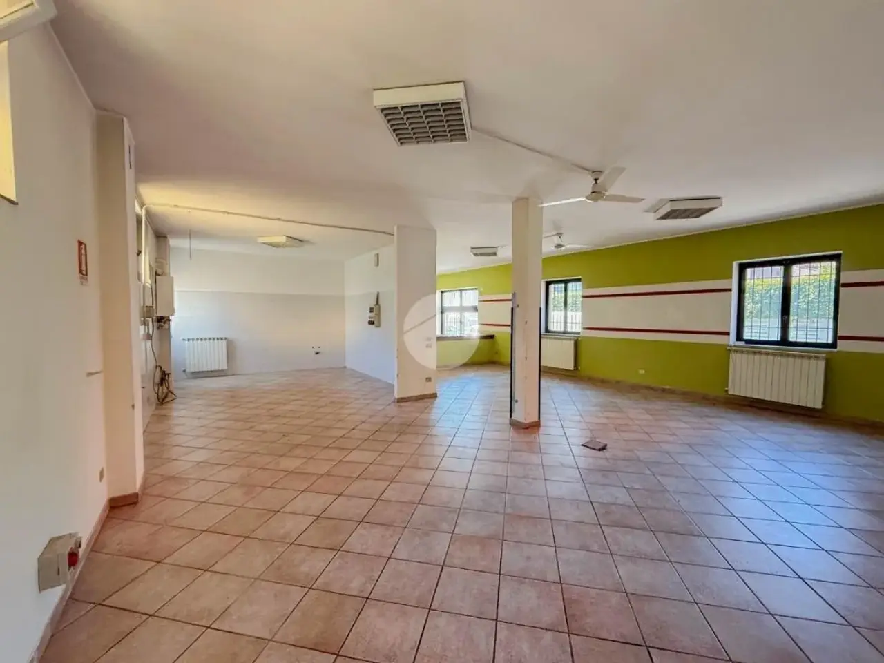 Ufficio in Via Filippo Corridoni 1, Romano Di Lombardia, {3} - Foto 2