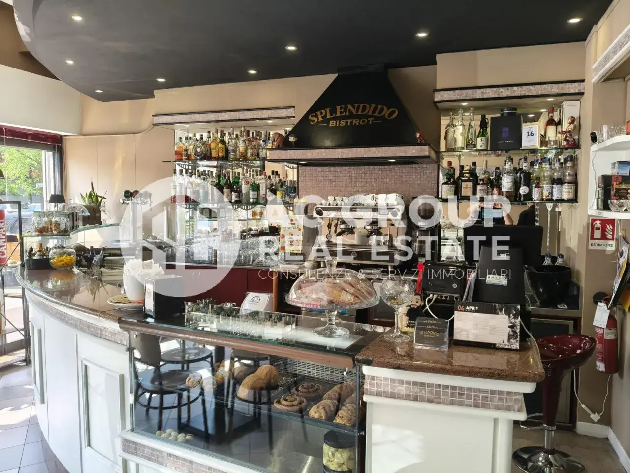 Bar in Via Varese, Saronno, {3} - Foto 2