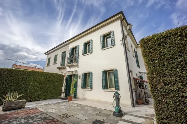 Villa a schiera in Via Ghirada 5, Treviso - Foto 1