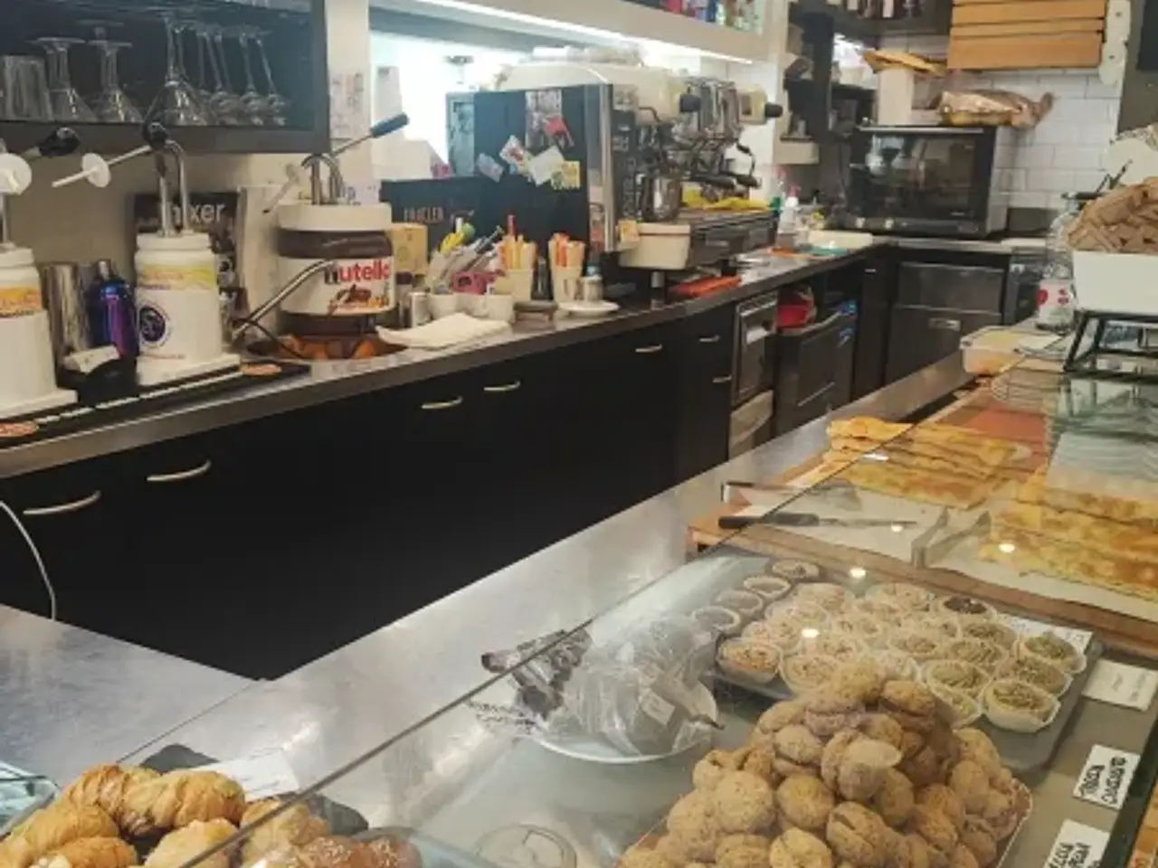 Esercizio commerciale in Via Cantore, Genova, {3} - Foto 1