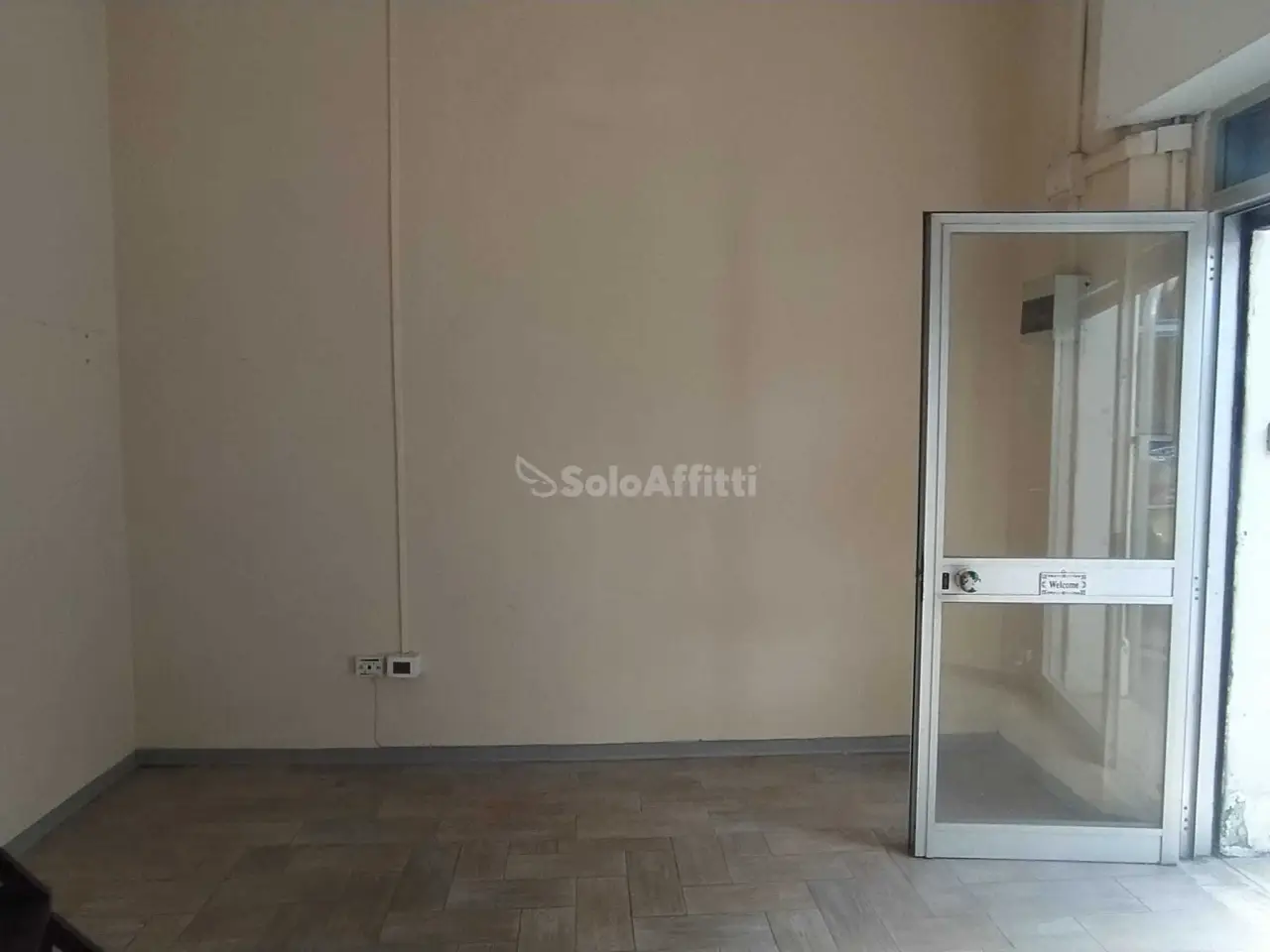 Laboratorio in Piazza Giulio Briccialdi, Terni, {3} - Foto 2