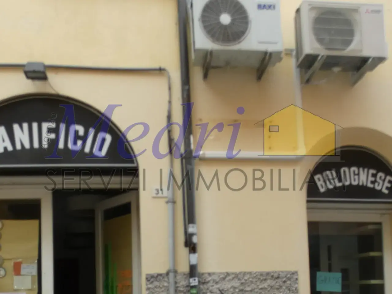 Palazzina commerciale in Via Verzaglia, Cesena, {3} - Foto 1