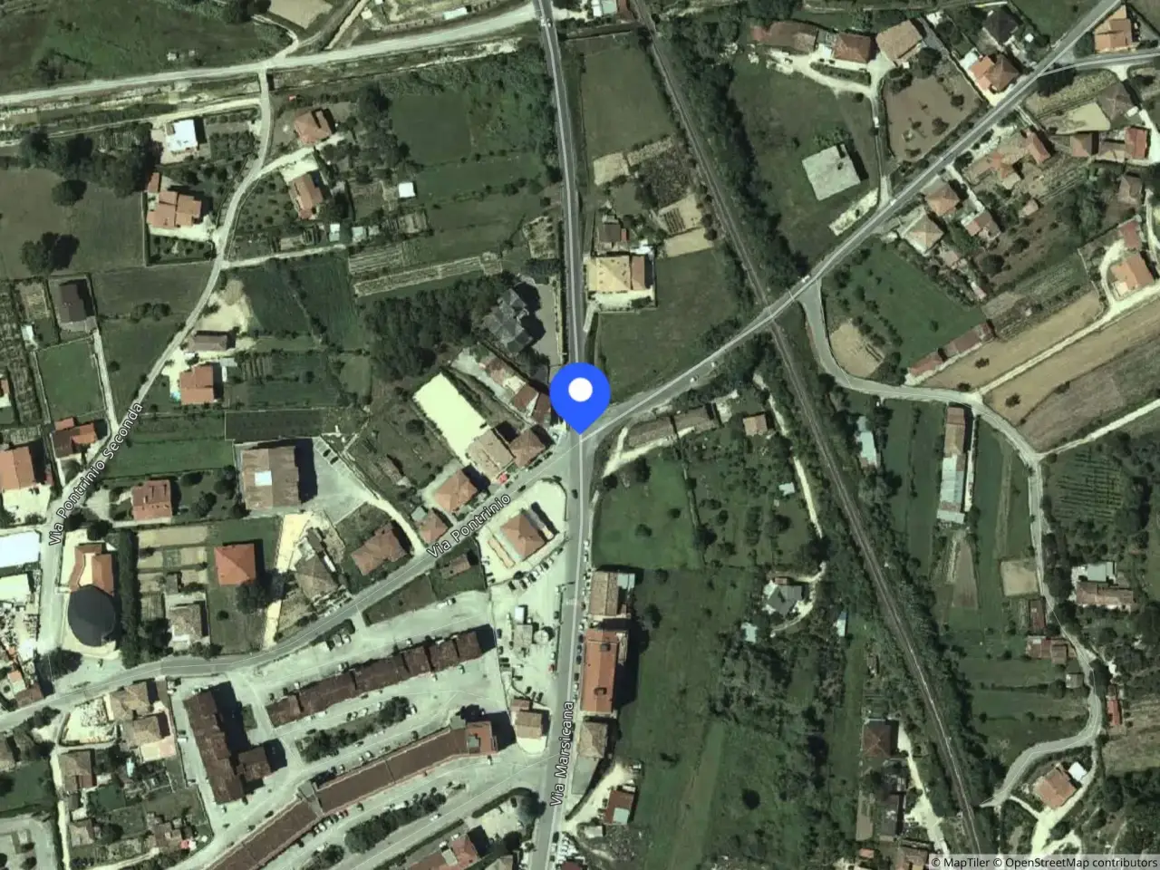 Magazzino in Via Marsicana, 03039 Sora Fr, Italia 03039, Sora, {3} - Foto 1