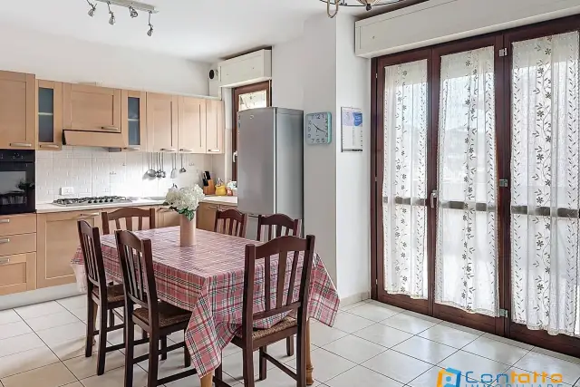 4-room flat in Via Lazio 9, Cupra Marittima - Photo 1