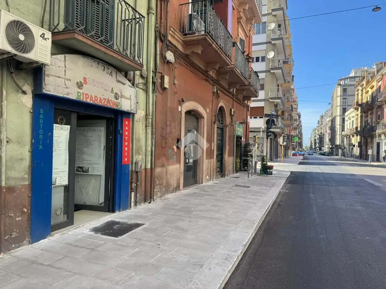 Negozio in Via Quintino Sella 165, Bari, {3} - Foto 1