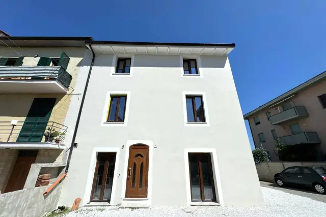 3-room flat in Via di Gello Est, Ponsacco - Photo 1