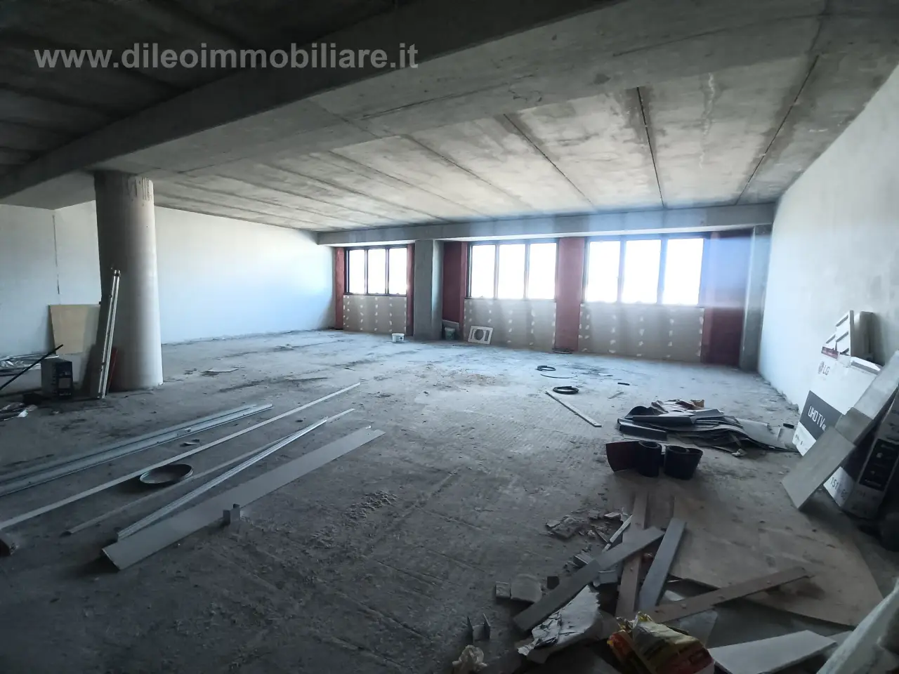 Palazzina commerciale in , San Benedetto Del Tronto, {3} - Foto 2