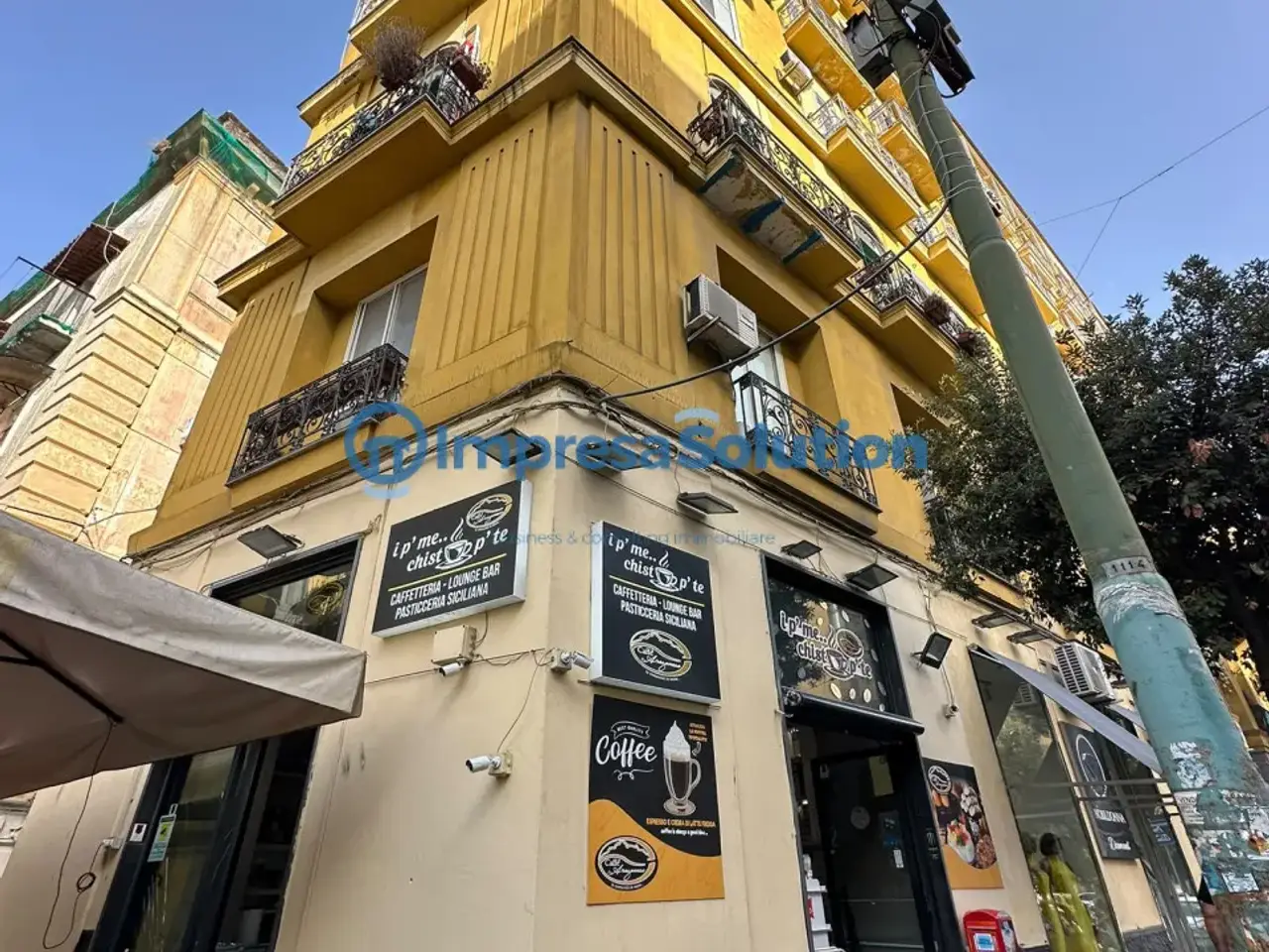 Bar in Corso Giuseppe Garibaldi, Napoli, {3} - Foto 1