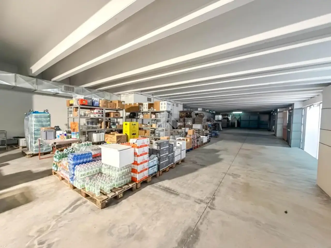 Magazzino in Via Primo Maggio 4, Missaglia, {3} - Foto 1