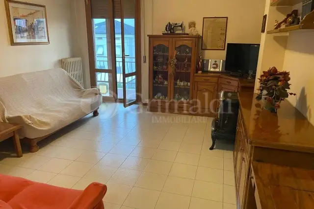 3-room flat in Via Vivaio , Maiolati Spontini - Photo 1