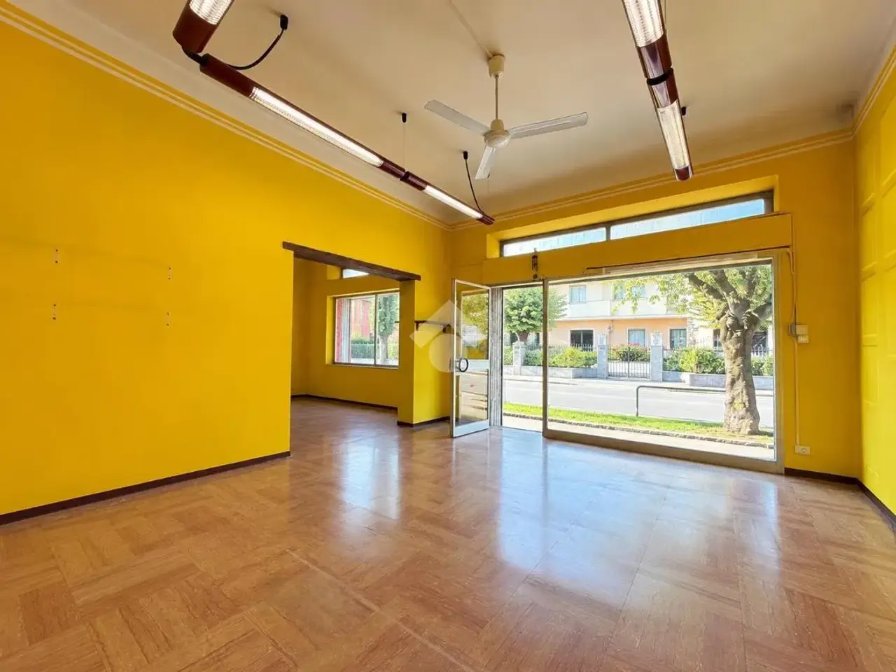 Negozio in Via F. Corridoni 85, Bergamo, {3} - Foto 2