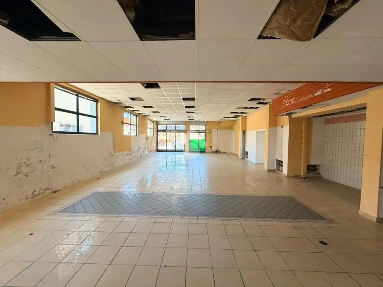 Negozio in Via Roma 5, Sommariva Perno, {3} - Foto 2