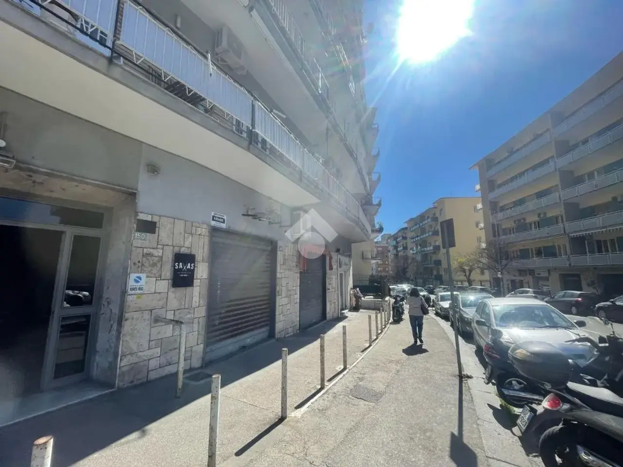 Negozio in Via Domenico Fontana 148, Napoli, {3} - Foto 2