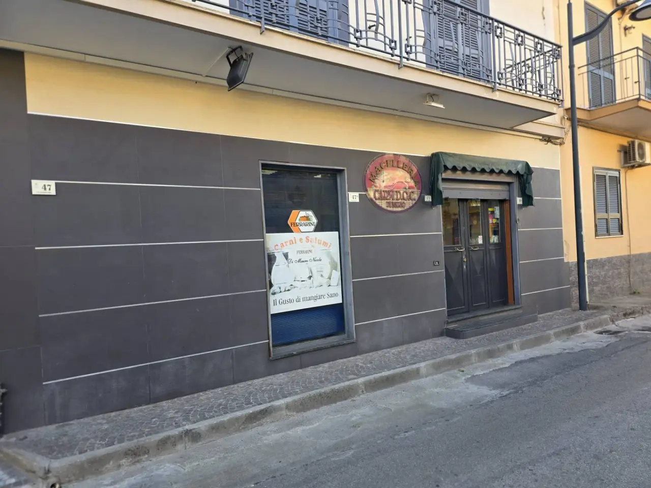 Esercizio commerciale in , Succivo, {3} - Foto 1