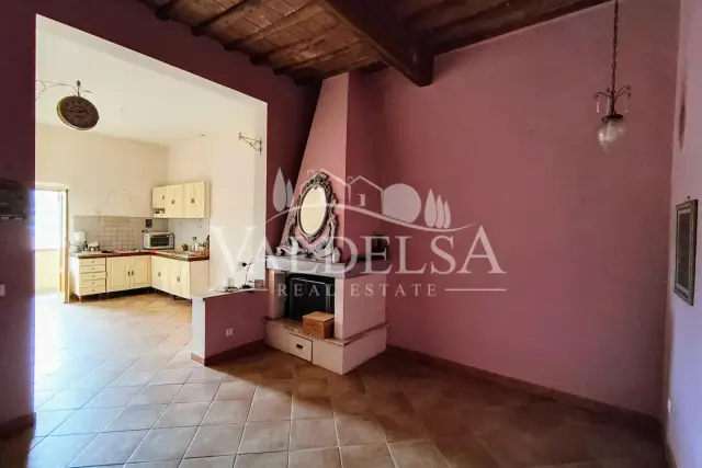 Trilocale in vendita, Rento 53036, Poggibonsi - Foto 1