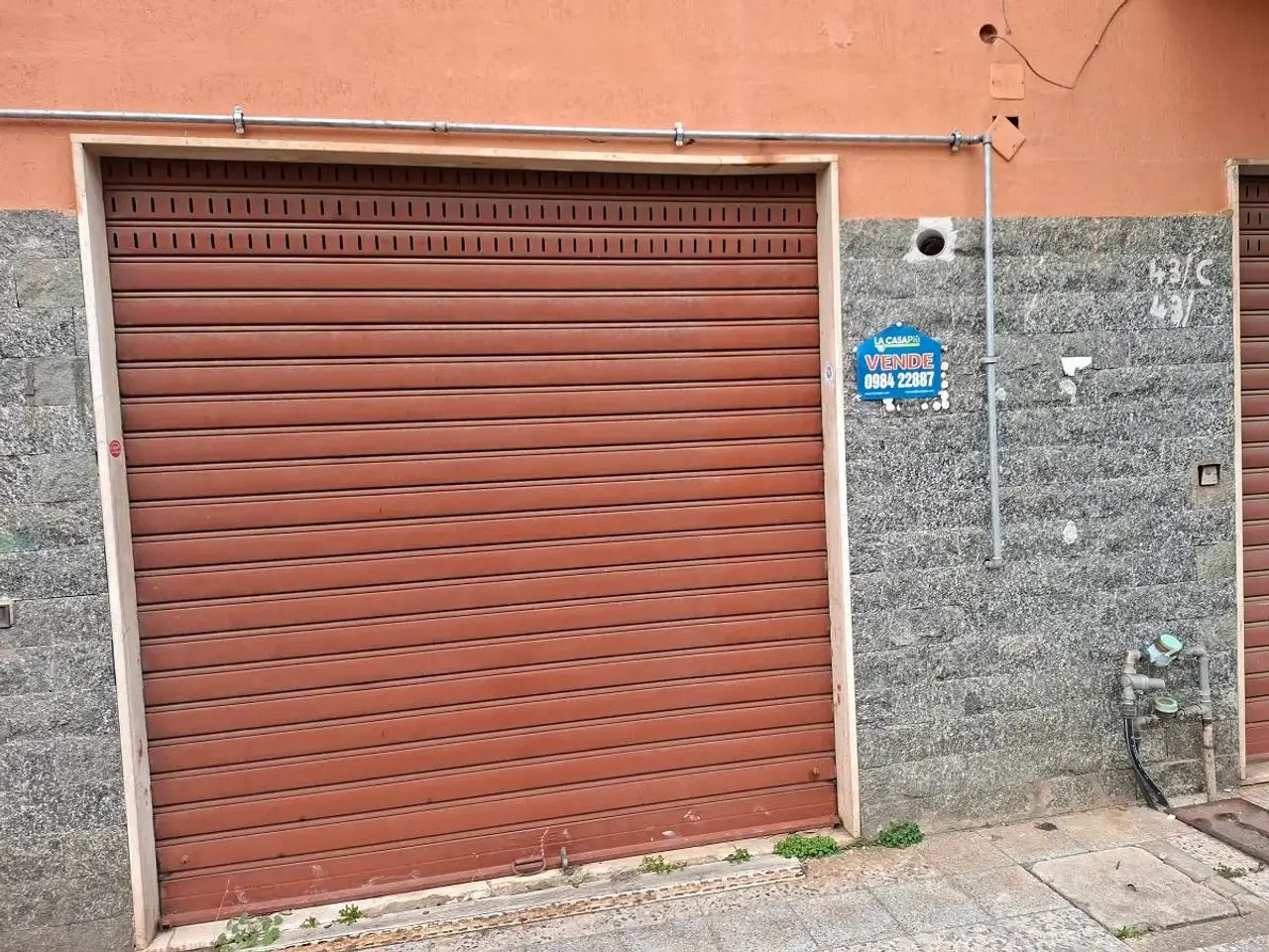 Negozio in Via Leonardo da Vinci, Castrolibero, {3} - Foto 1