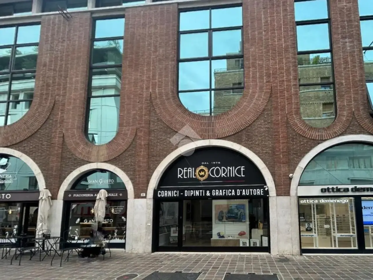 Ufficio in Via Giuseppe Verdi 4, Brescia, {3} - Foto 2