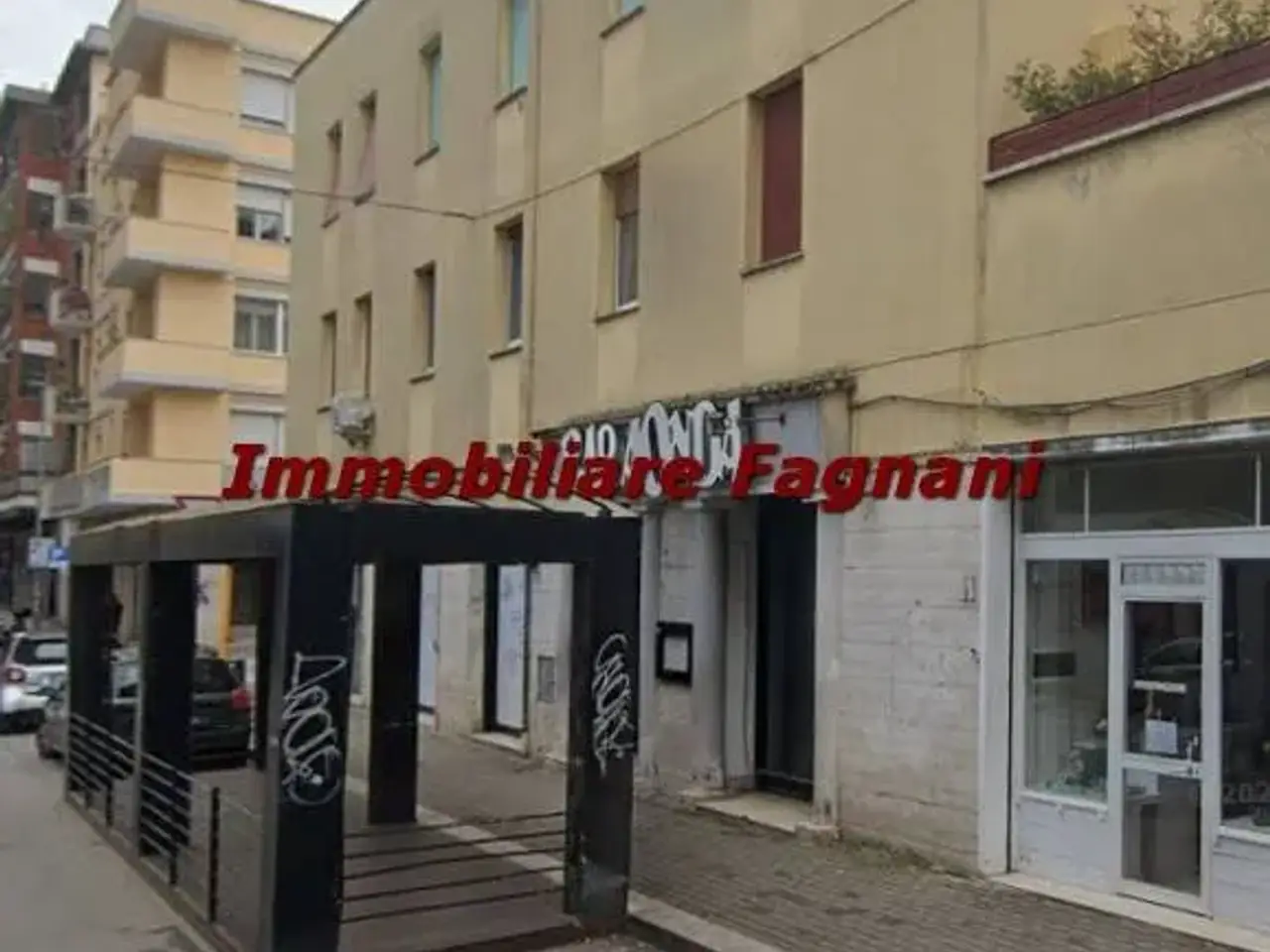 Locale commerciale in Via Lago Ascianghi,Latina, Latina, {3} - Foto 1