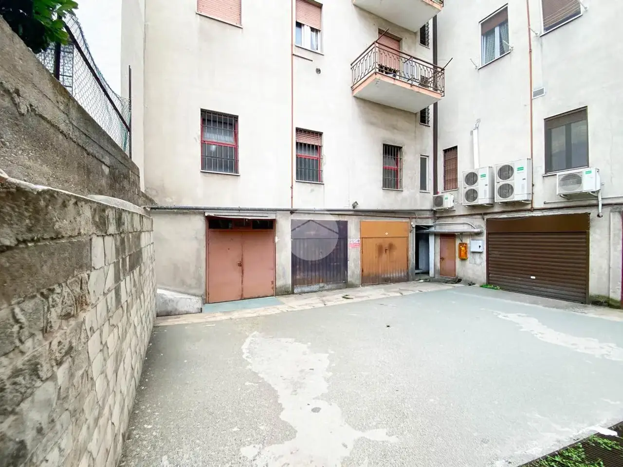 Magazzino in Via della Volta 6, Brescia, {3} - Foto 1